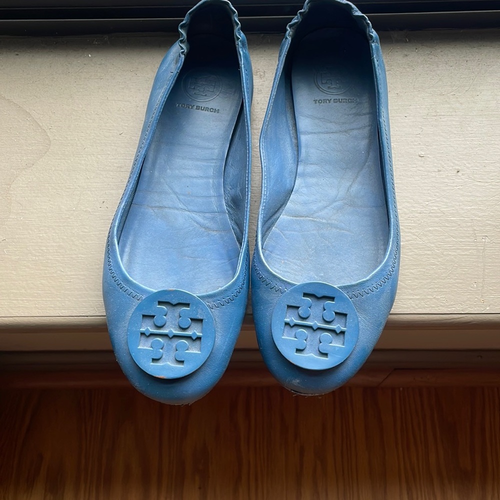 Well loved comfortable Tory Burch flats, blue, soft leather.